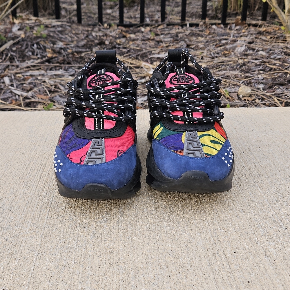 Versace Chain Reaction